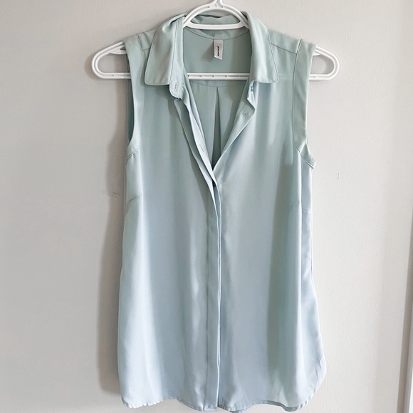 Soyaconcept Sleeveless Blouse - Picture 2 of 2